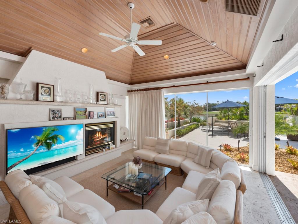 QUAIL WEST - Residential