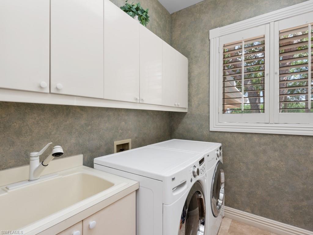 QUAIL WEST - Residential