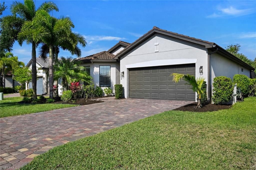 Photo of 3564 E Hampton CIR, ALVA, FL 33920 (MLS # 226012482)