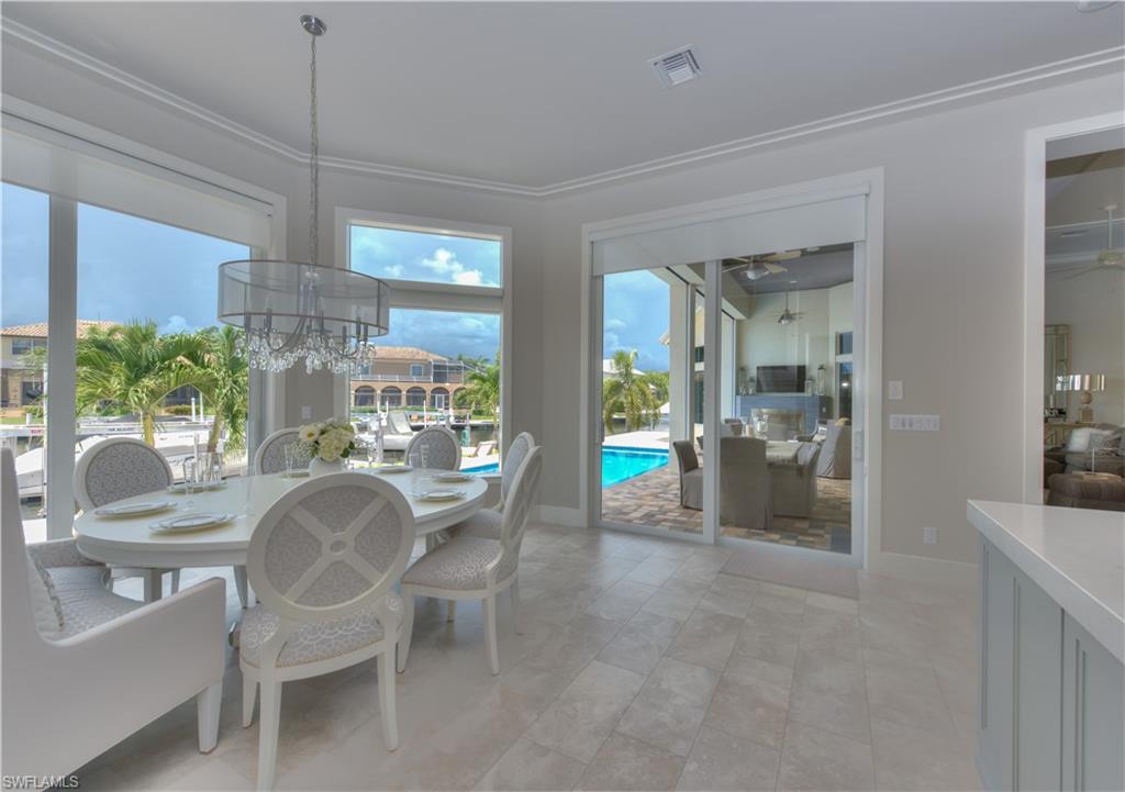 MARCO BEACH - Residential