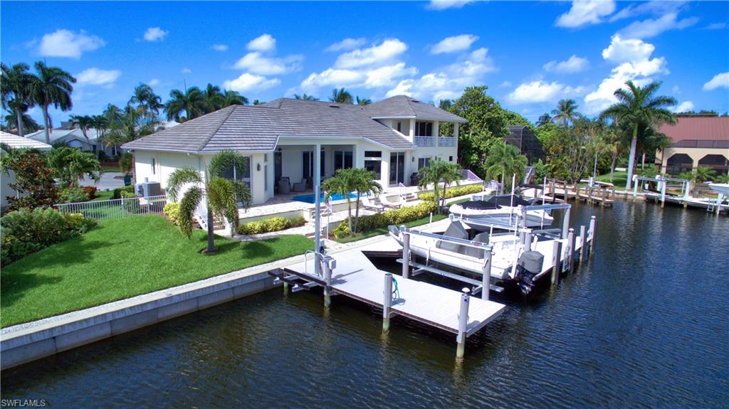 MARCO BEACH - Residential