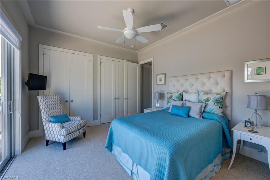 MARCO BEACH - Residential