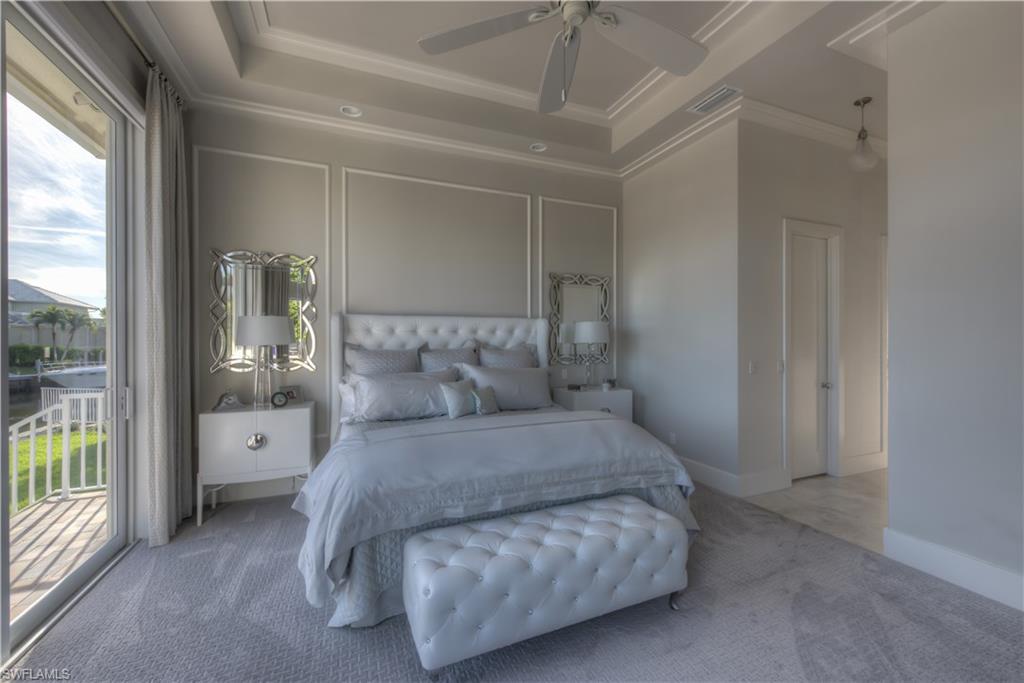 MARCO BEACH - Residential