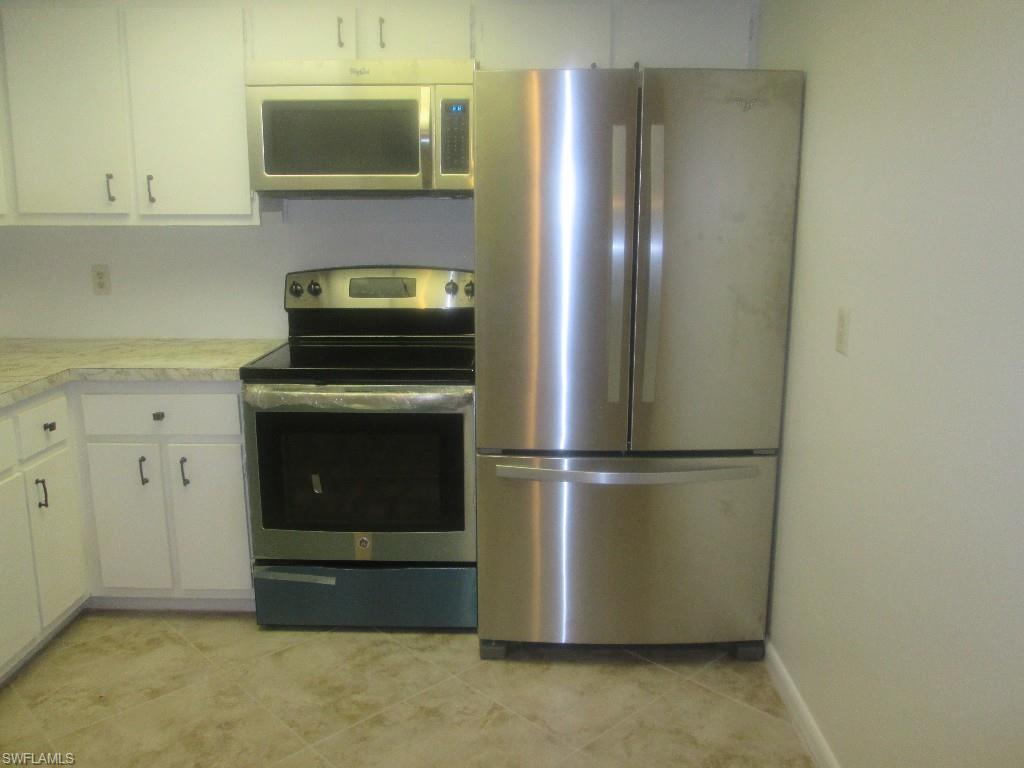 FORT MYERS SHORES - Residential