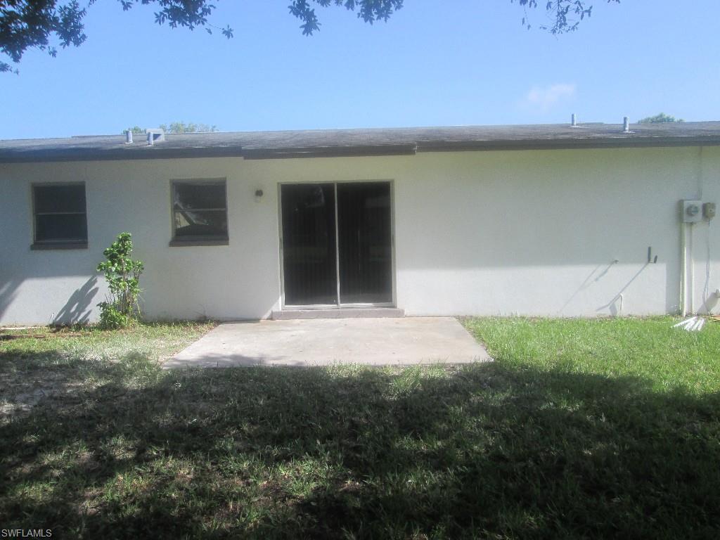 FORT MYERS SHORES - Residential