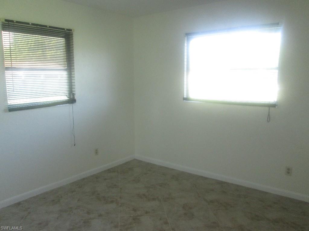 FORT MYERS SHORES - Residential