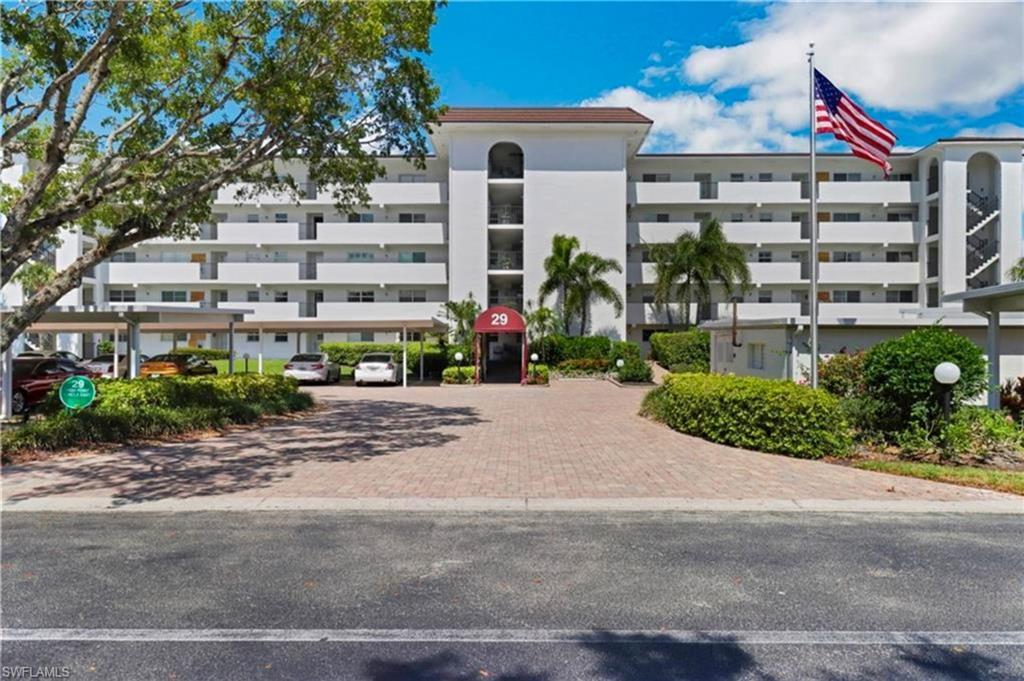 29 High Point CIR E 403