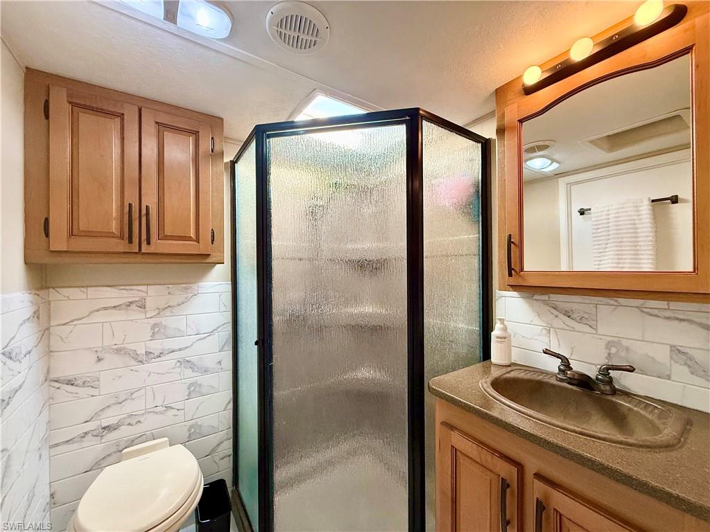 IMPERIAL WILDERNESS - Land