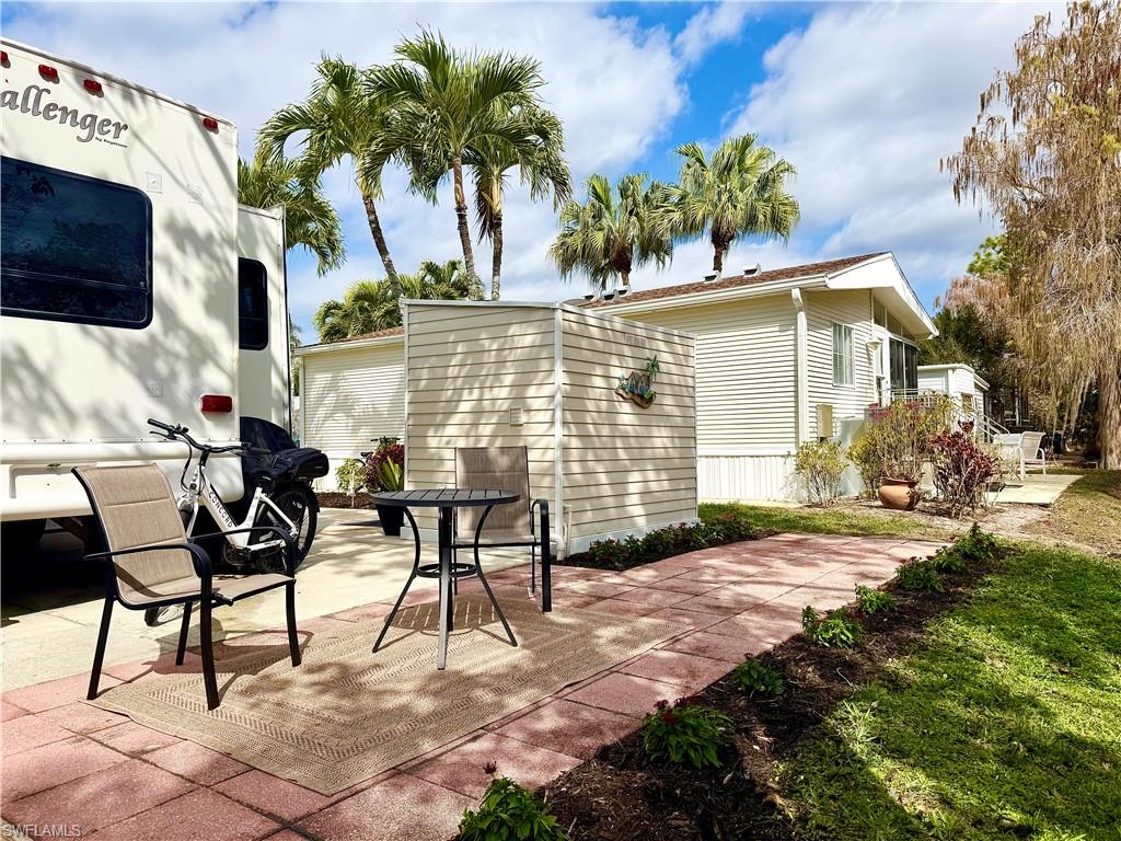 IMPERIAL WILDERNESS - Land