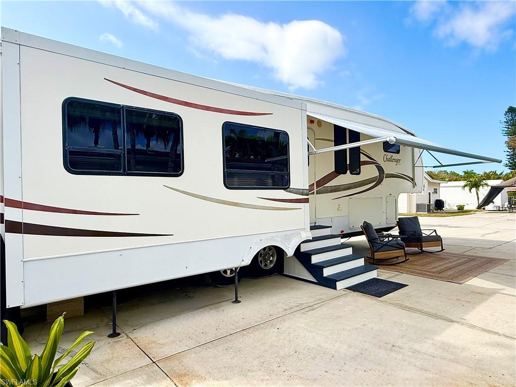 IMPERIAL WILDERNESS - Land