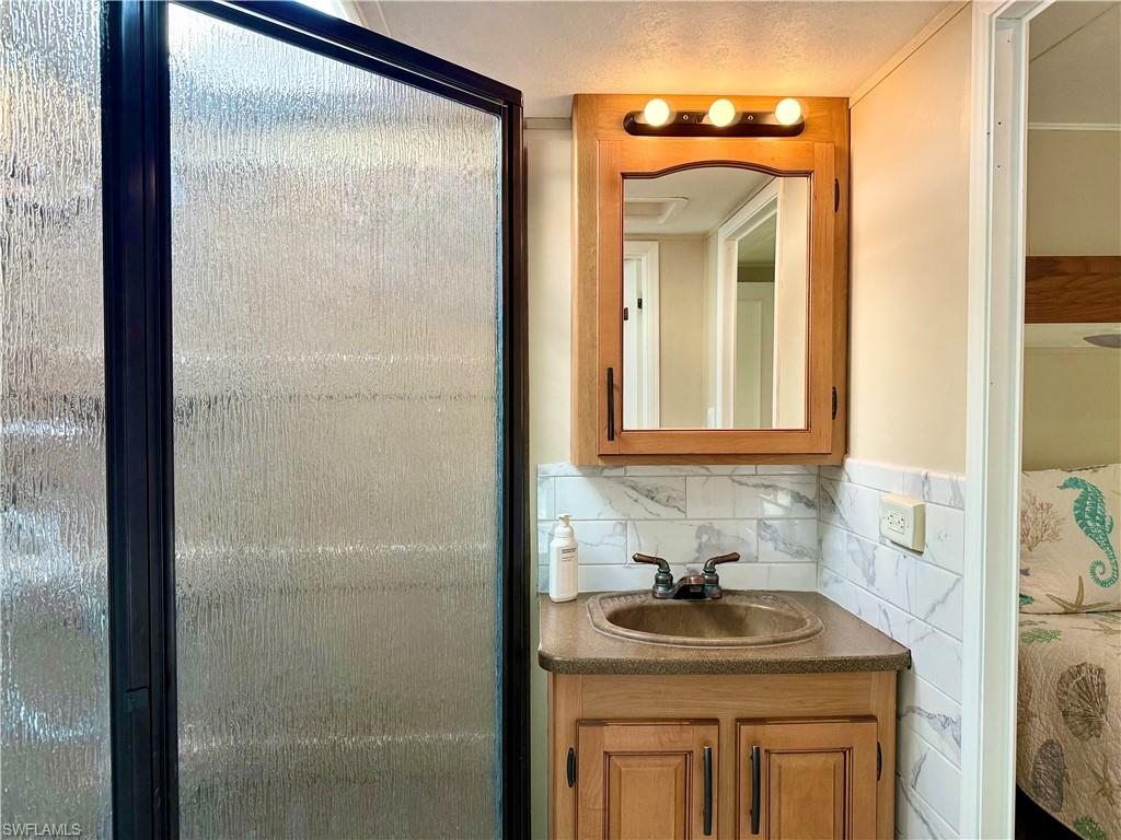 IMPERIAL WILDERNESS - Land