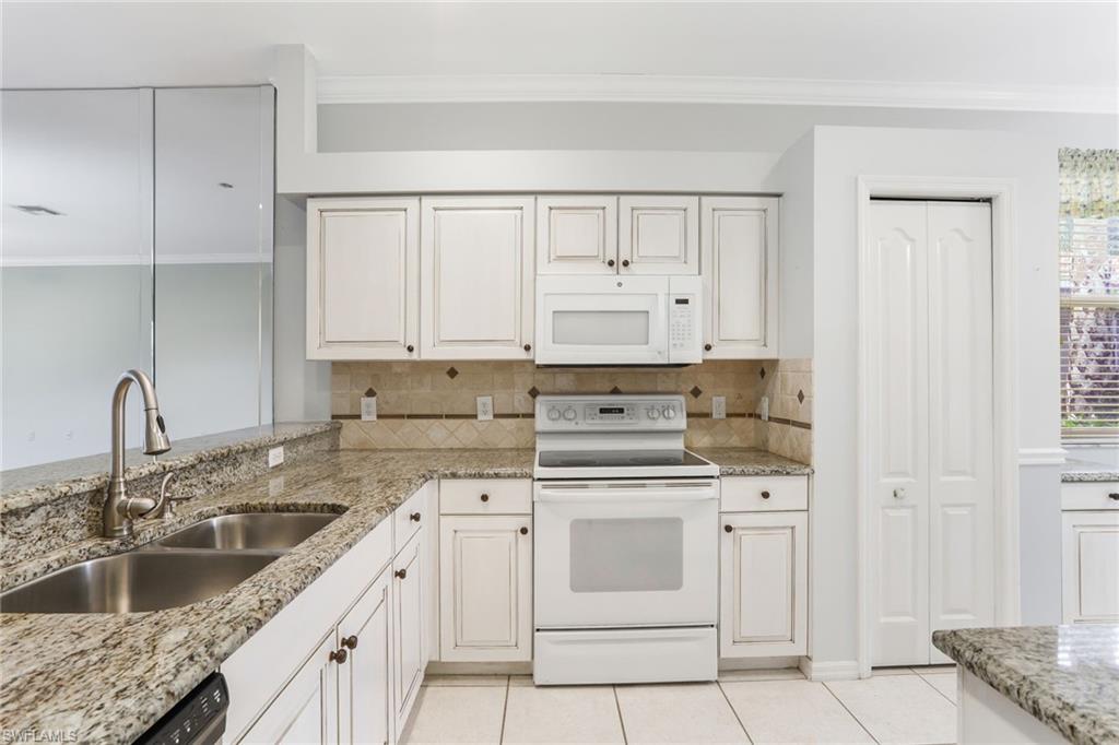 HERITAGE GREENS - Residential