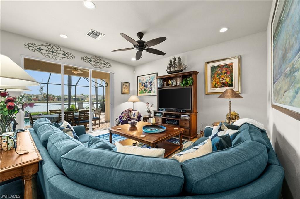 BOTANICA LAKES - Residential