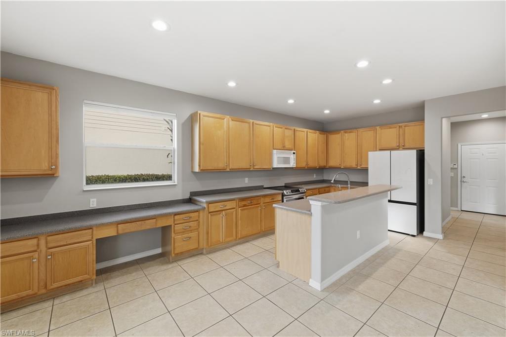 THE GROVES AT ORANGE BLOSSOM RANCH - Residential