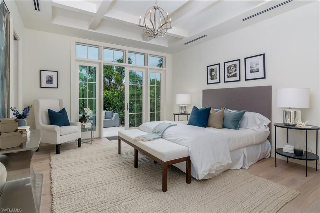 OLDE NAPLES - Residential