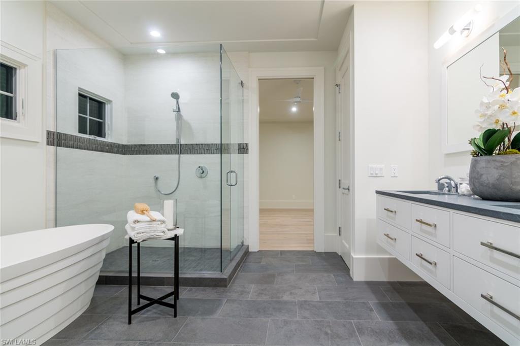 OLDE NAPLES - Residential