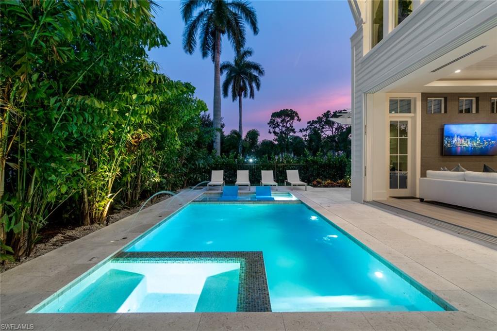 OLDE NAPLES - Residential