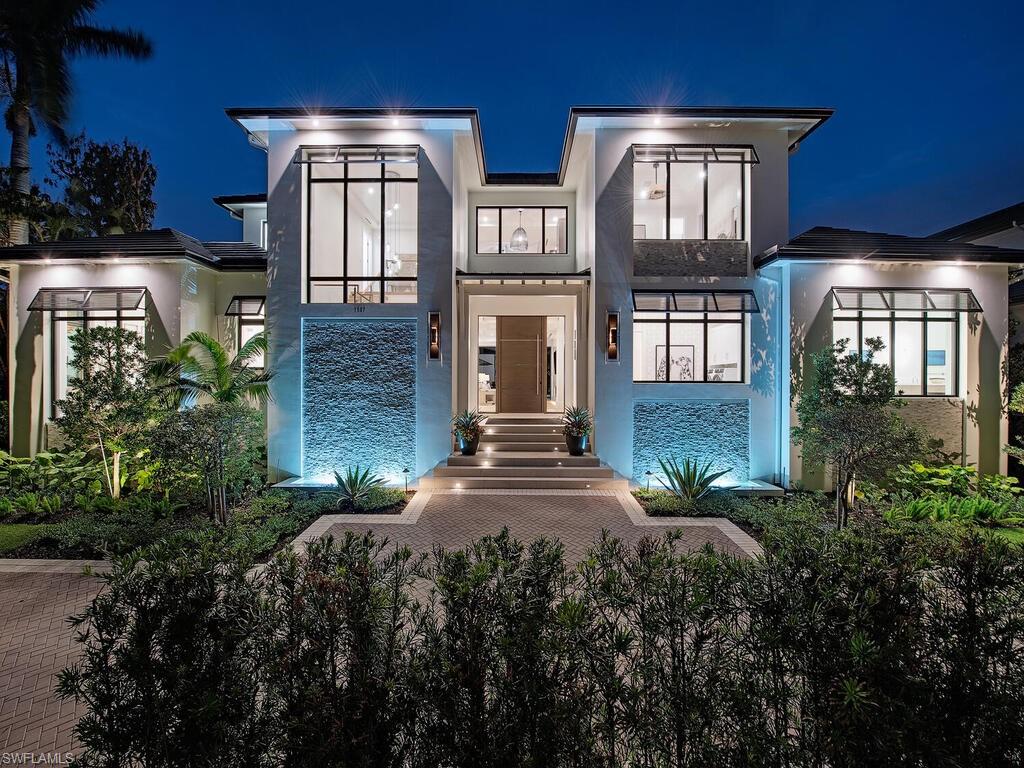 AQUALANE SHORES - Residential