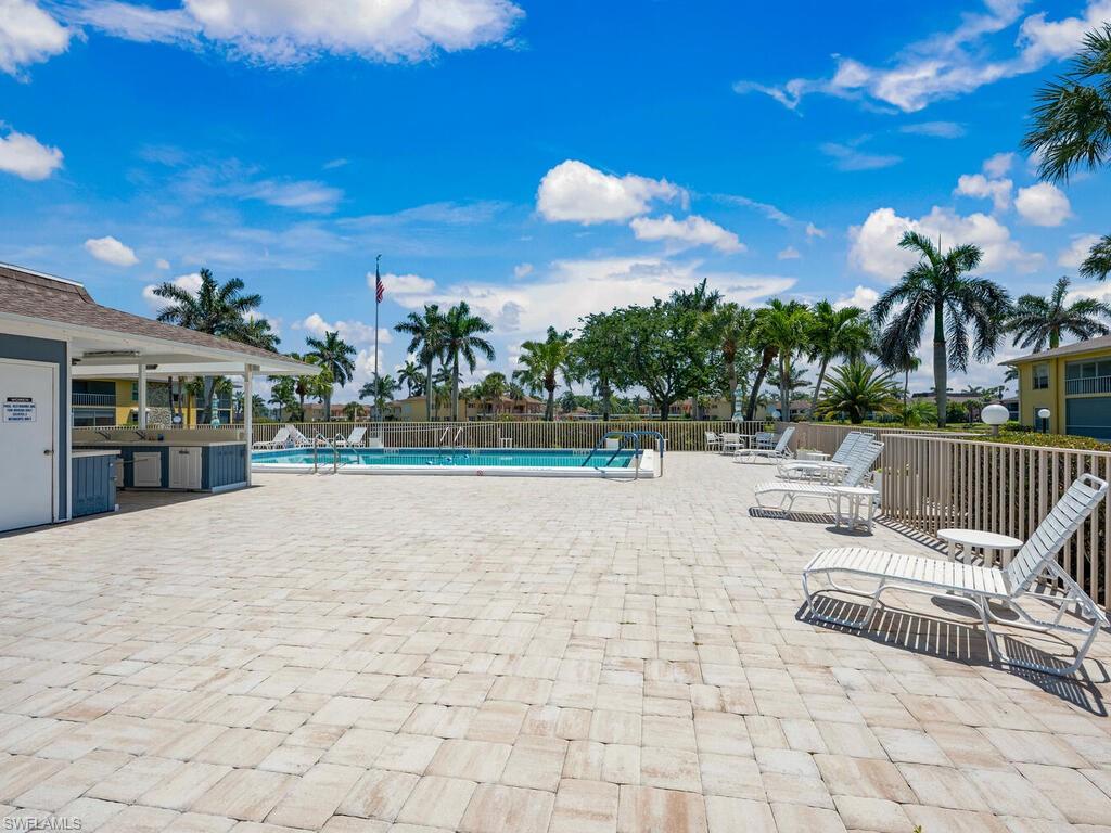 RIVIERA GOLF ESTATES - Residential