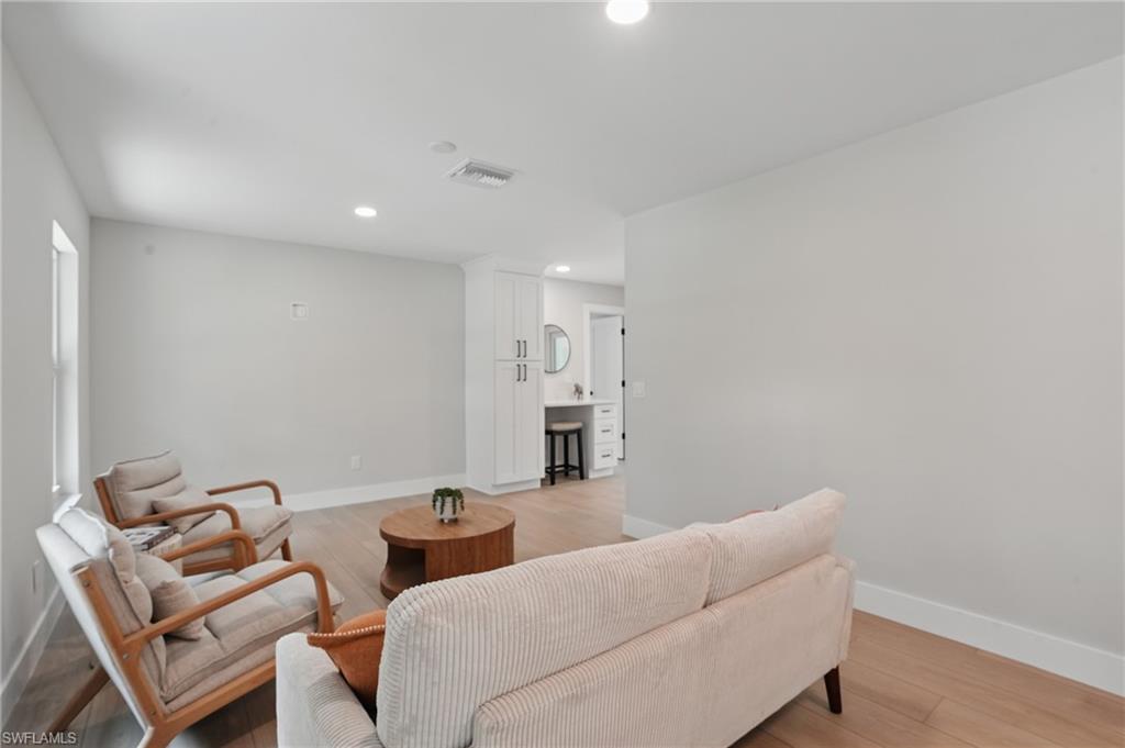 LOGAN WOODS - Residential