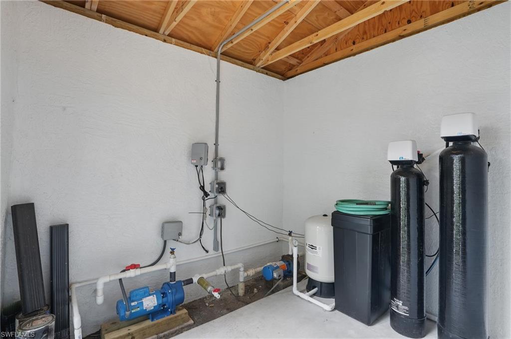 LOGAN WOODS - Residential