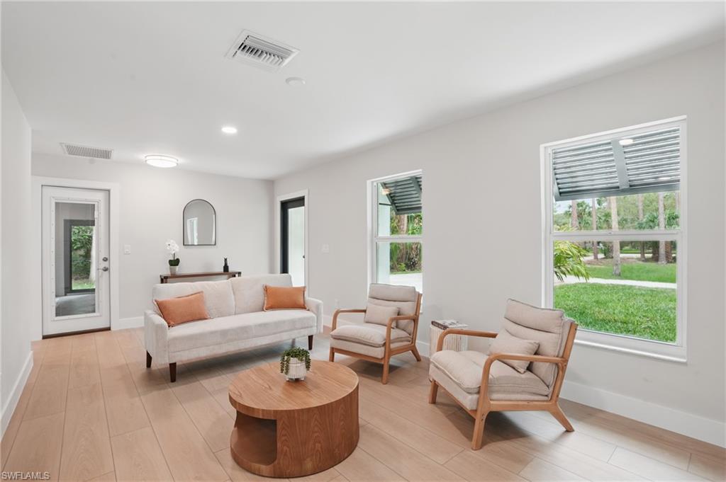 LOGAN WOODS - Residential