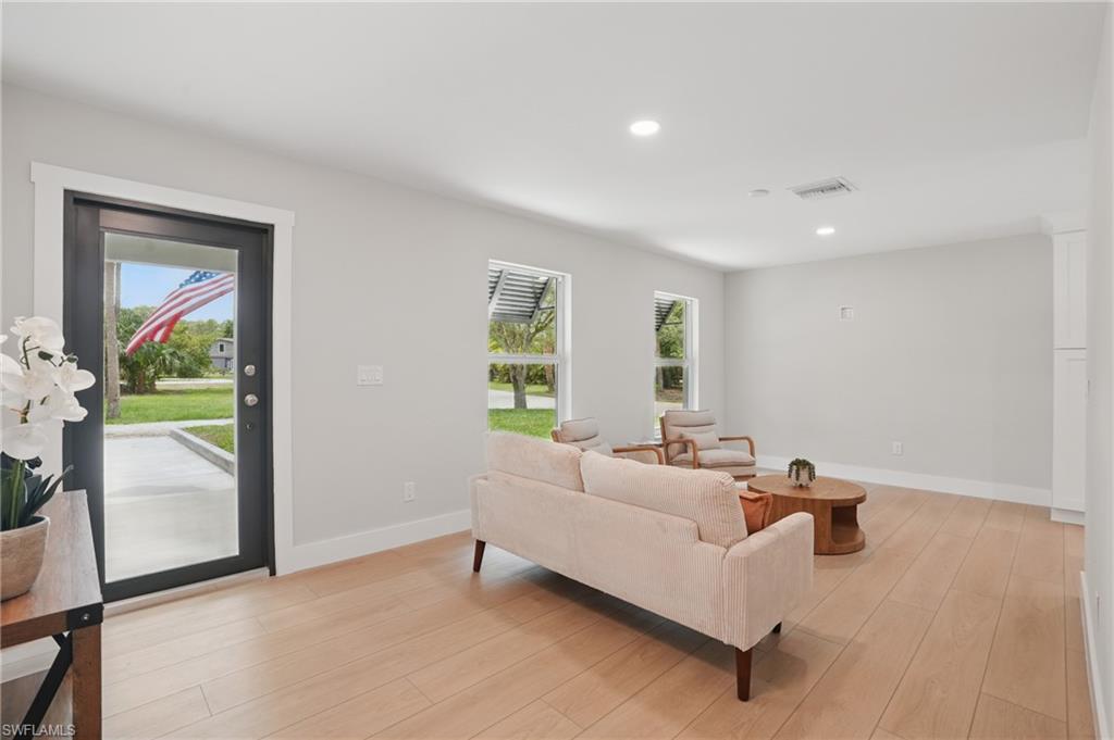 LOGAN WOODS - Residential