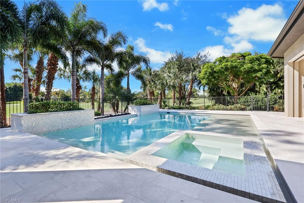 QUAIL WEST - Residential