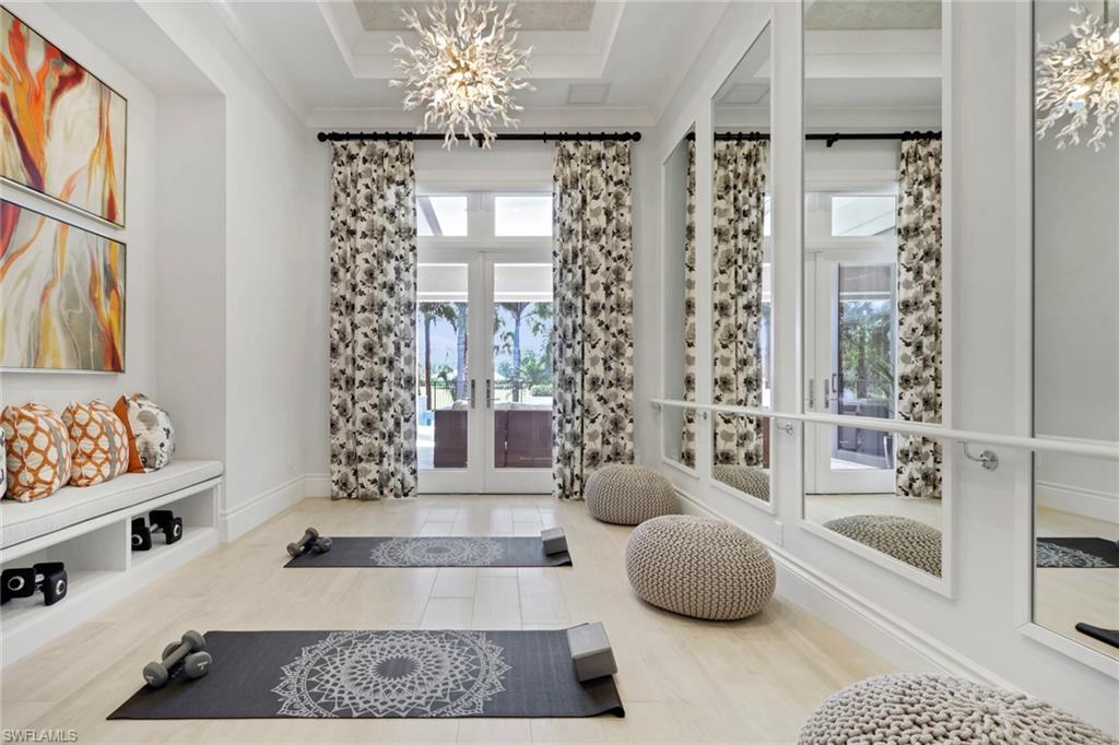 QUAIL WEST - Residential