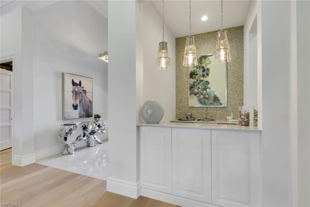 QUAIL WEST - Residential