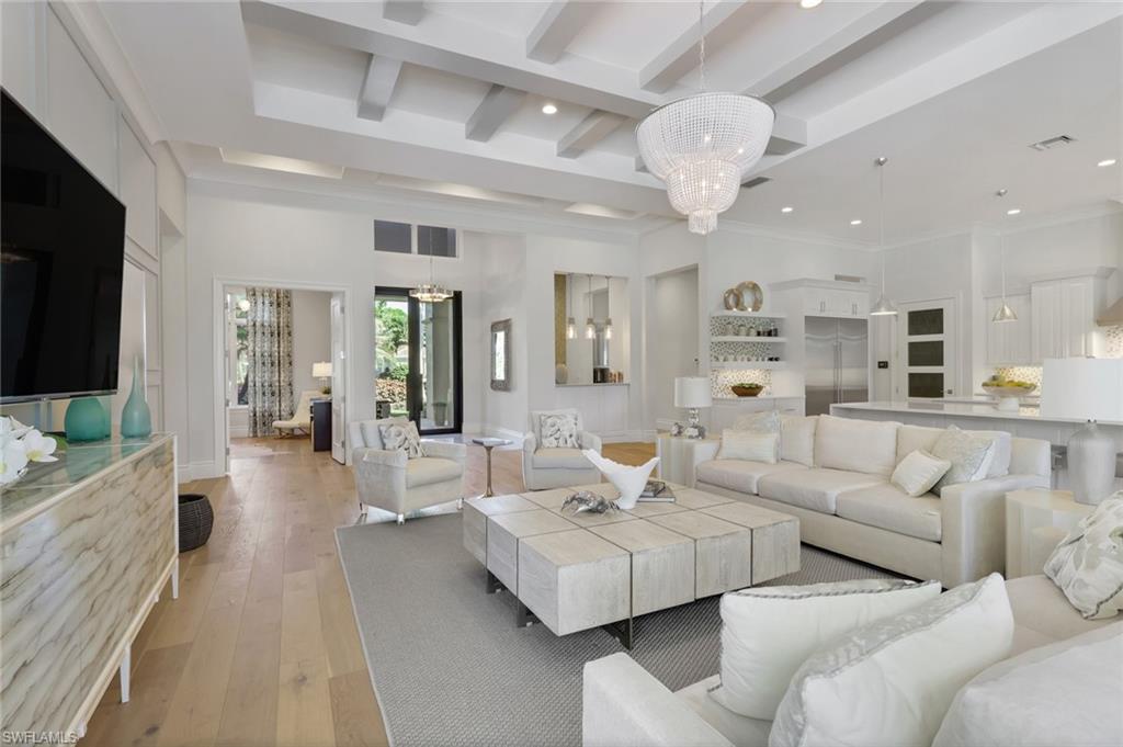 QUAIL WEST - Residential