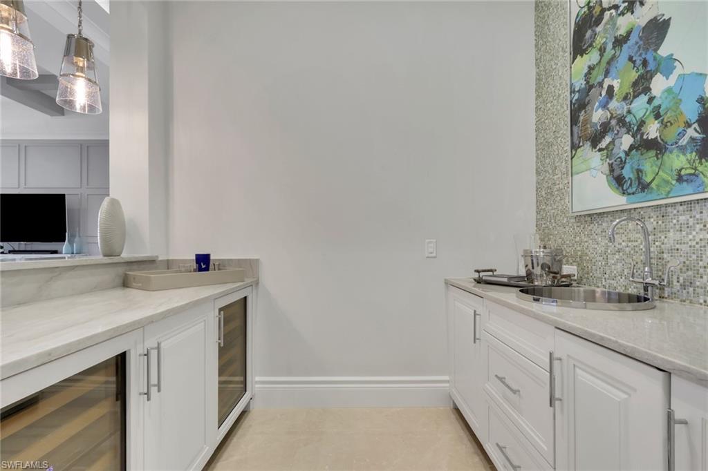 QUAIL WEST - Residential