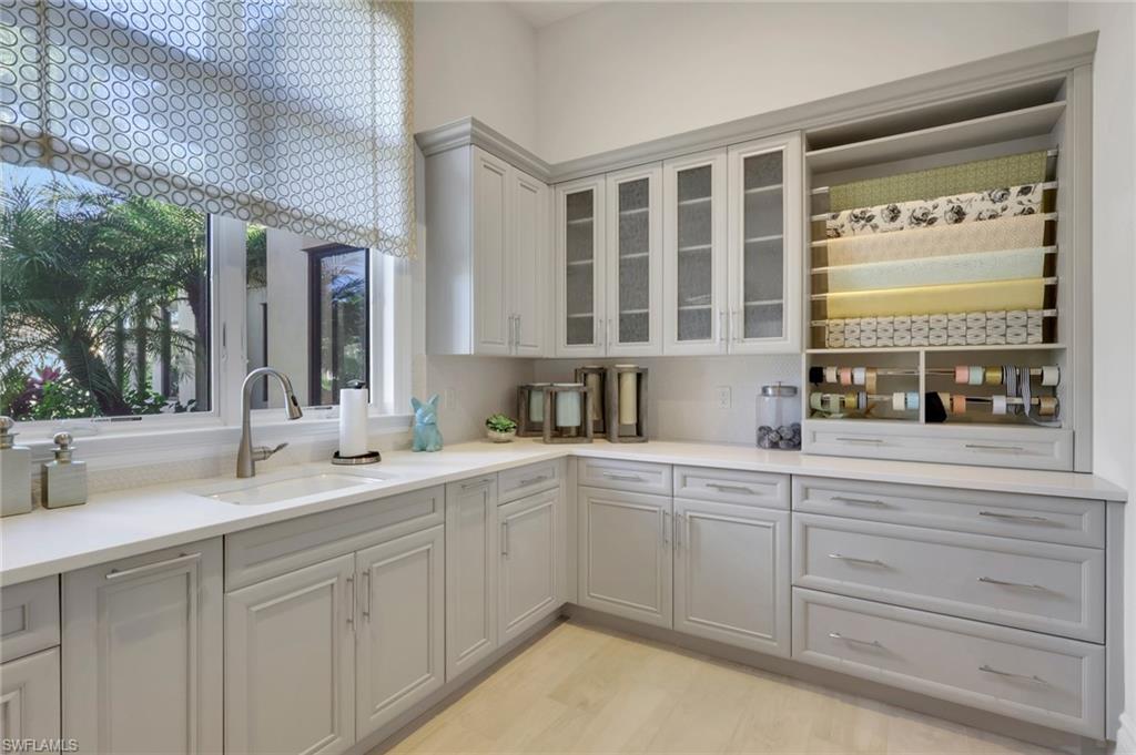 QUAIL WEST - Residential