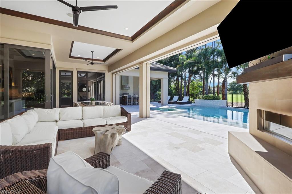 QUAIL WEST - Residential