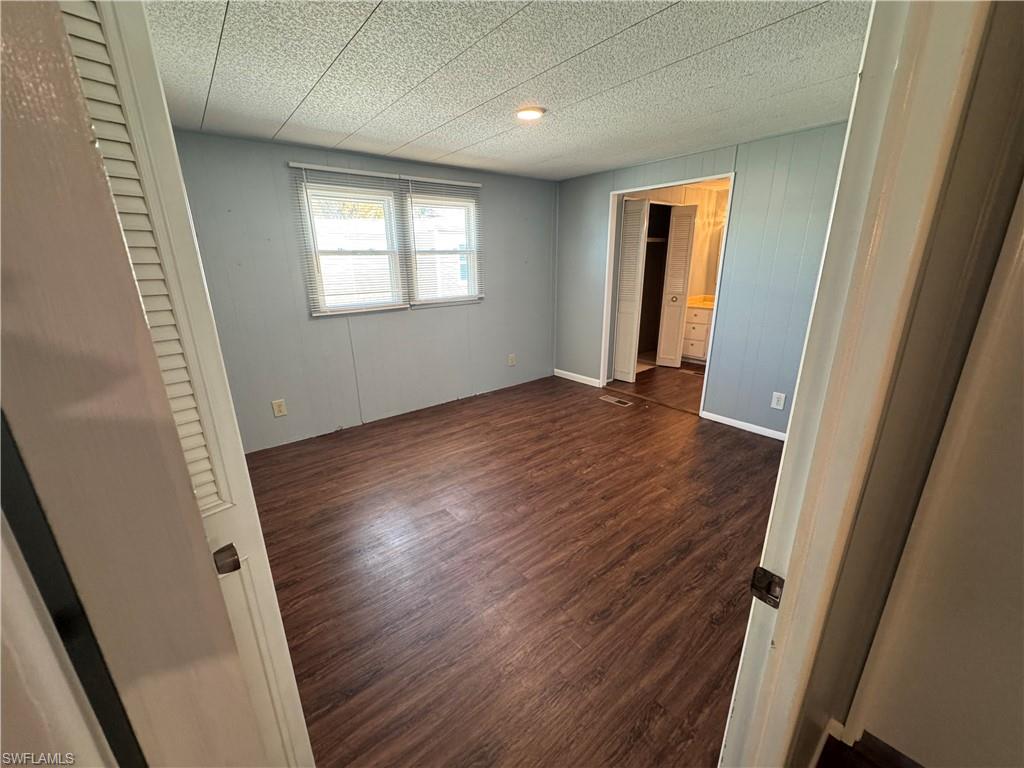 RIVIERA COLONY - Residential