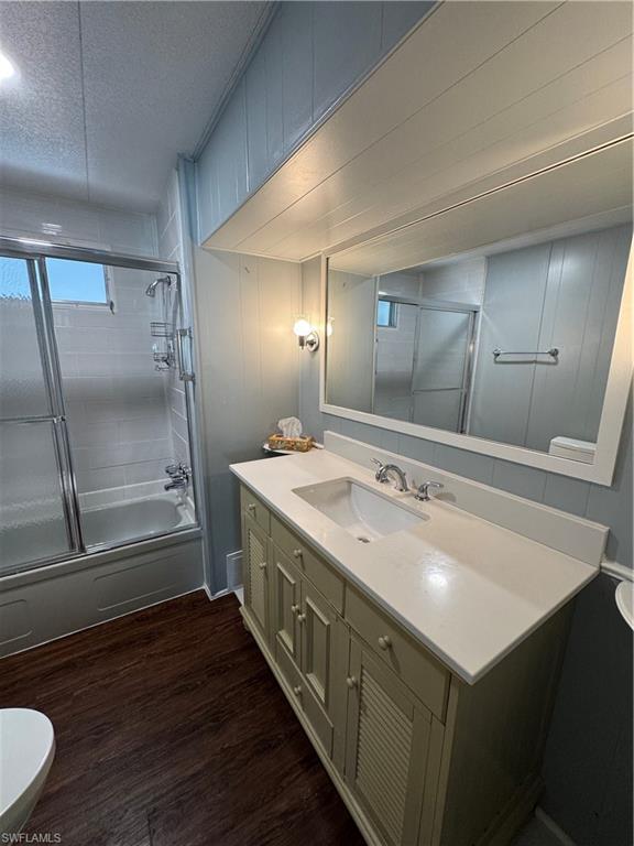 RIVIERA COLONY - Residential