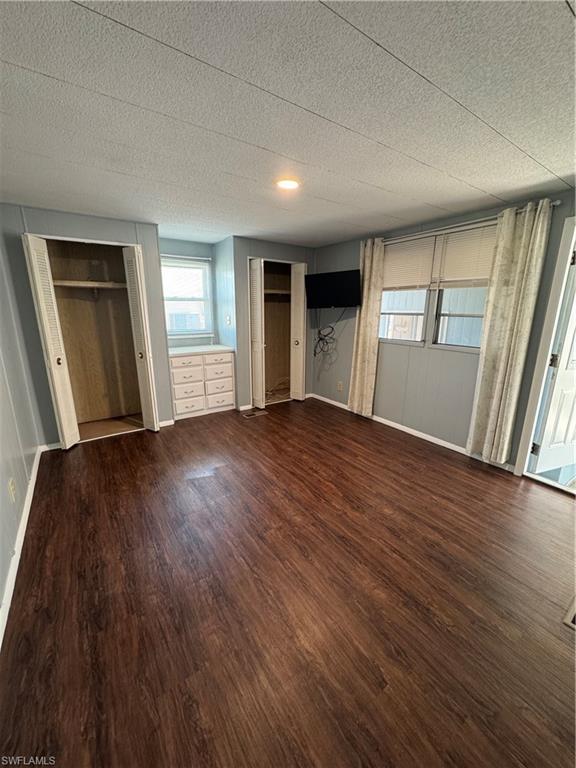 RIVIERA COLONY - Residential