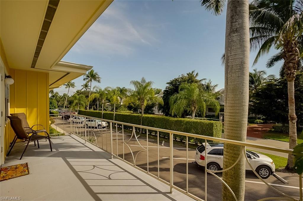 GARDEN MANOR - Residential