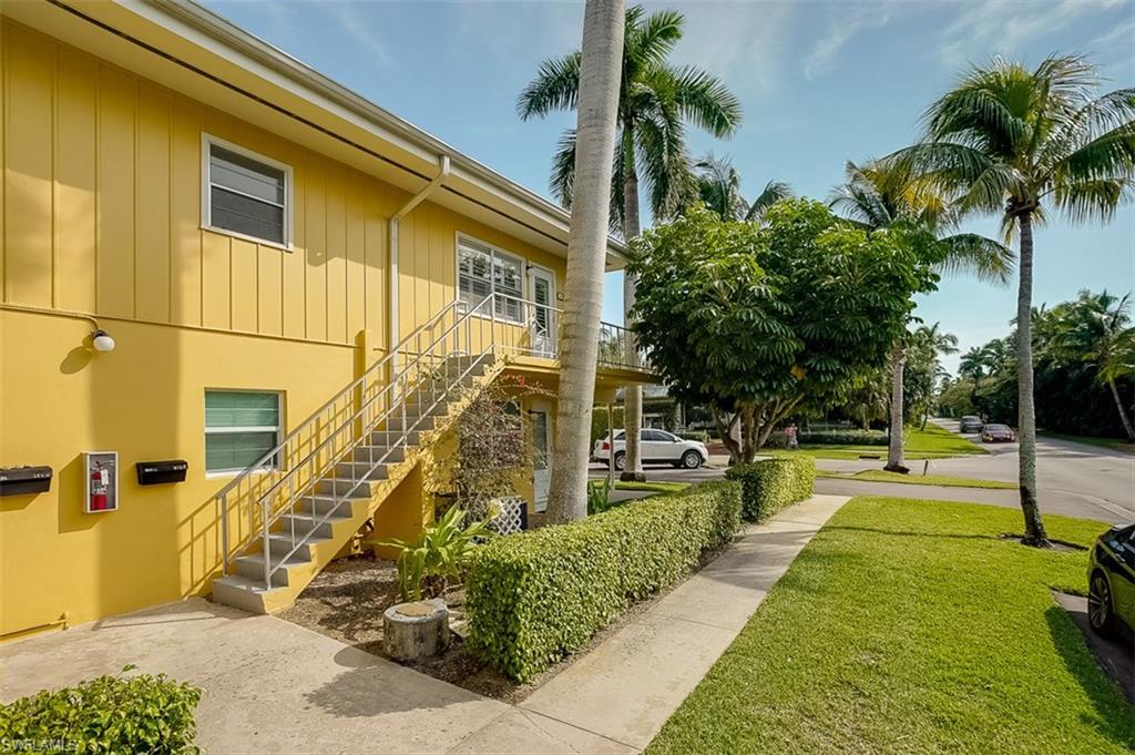 GARDEN MANOR - Residential