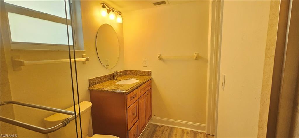 MYERLEE SQUARE CONDO - Residential Lease