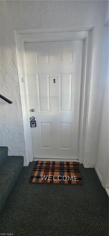 MYERLEE SQUARE CONDO - Residential Lease