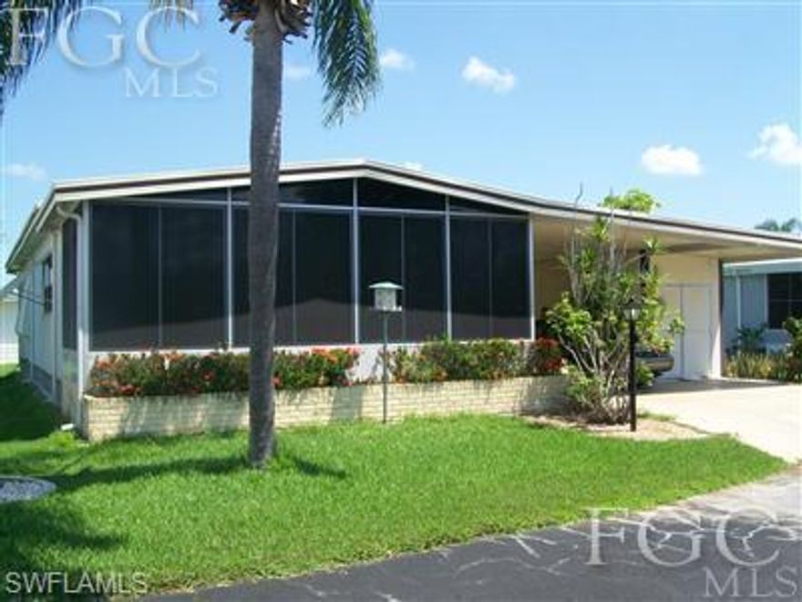 New on the market! 2/2 furnished, golf art included. Loads of parking in extra long driveway. Priced to sell now!