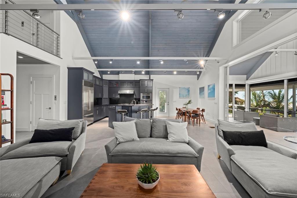 METES AND BOUNDS - Residential