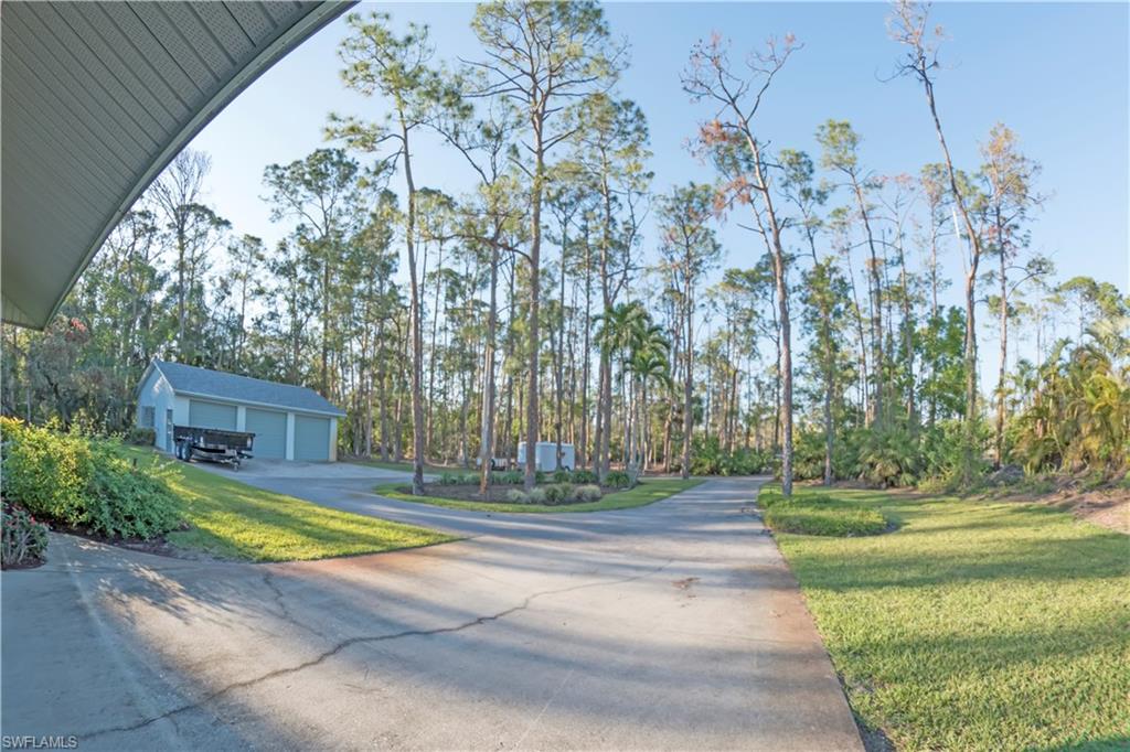 LIVINGSTON WOODS - Residential