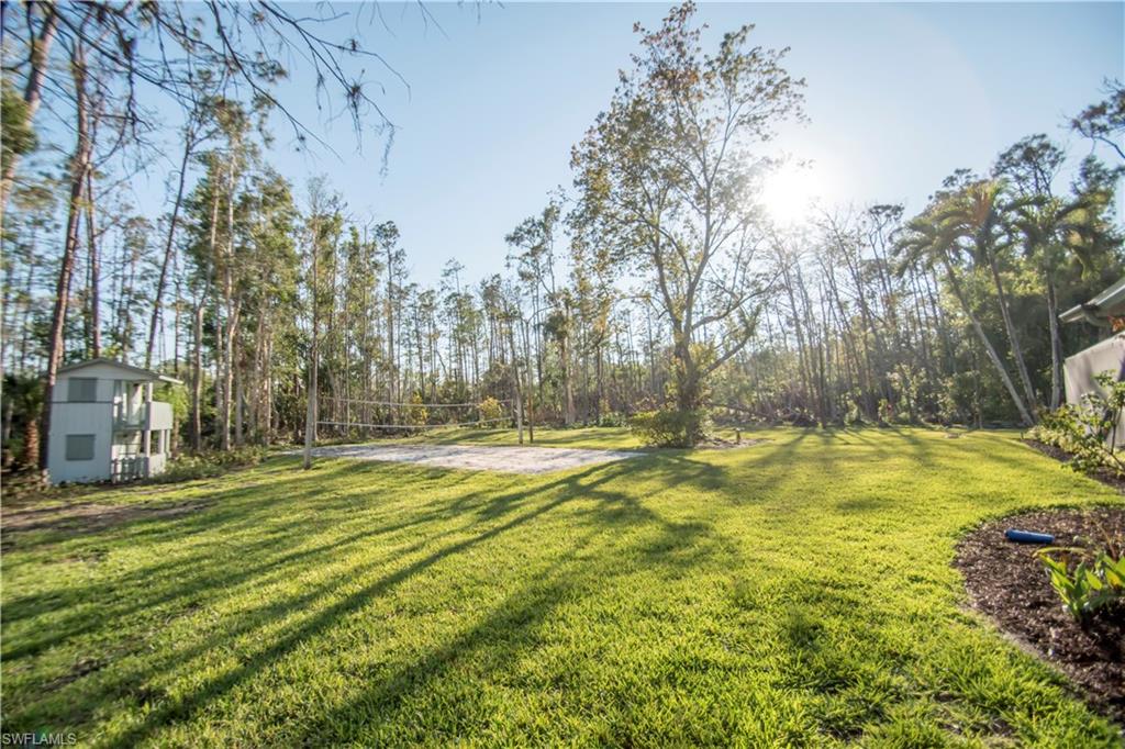 LIVINGSTON WOODS - Residential