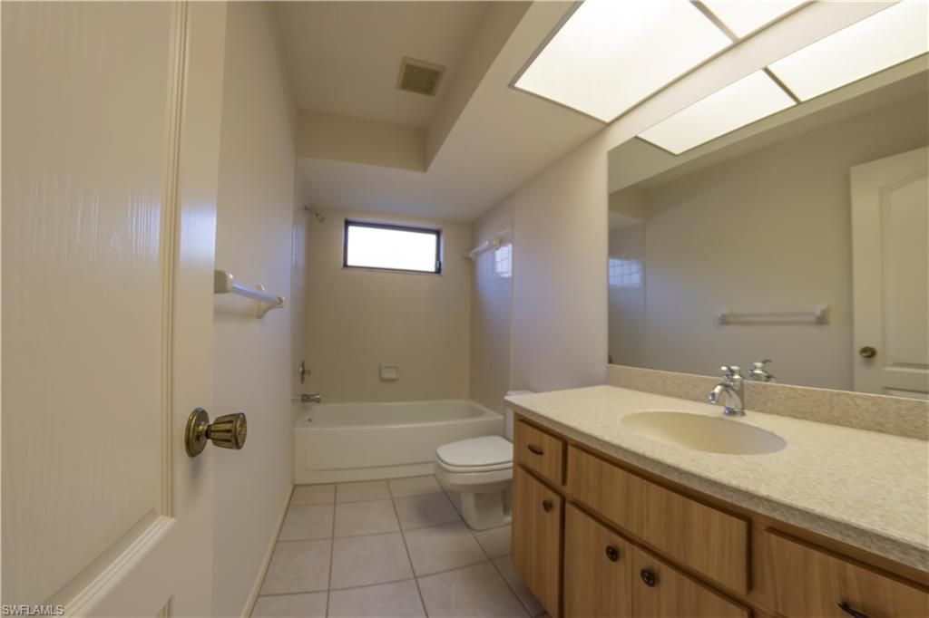 LIVINGSTON WOODS - Residential