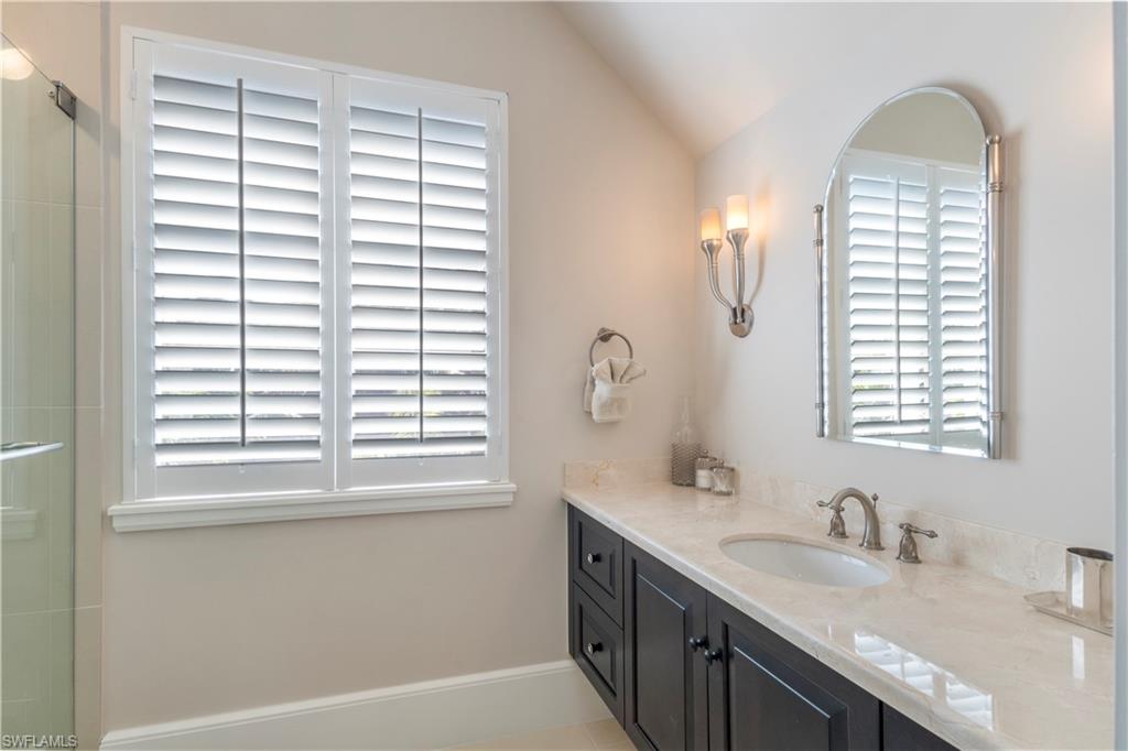 RIDGE LAKE - Residential