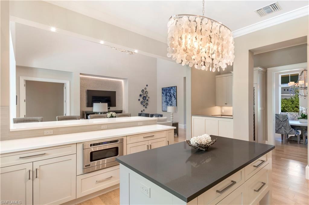 RIDGE LAKE - Residential