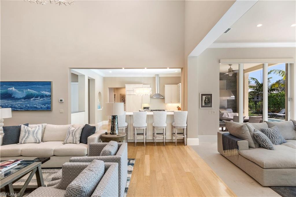 RIDGE LAKE - Residential