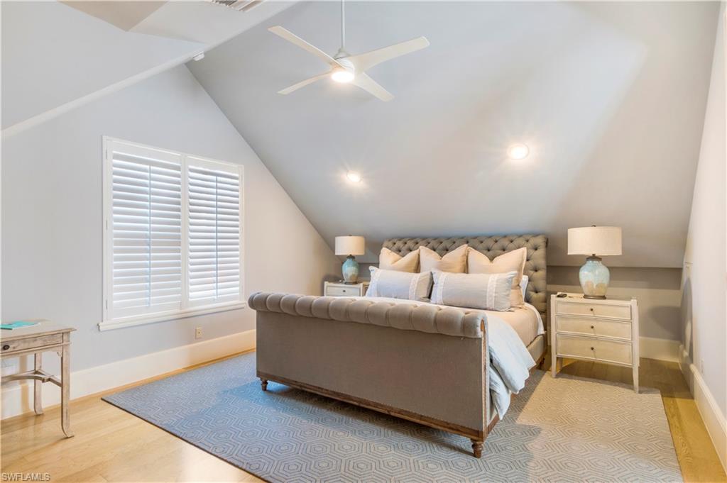 RIDGE LAKE - Residential